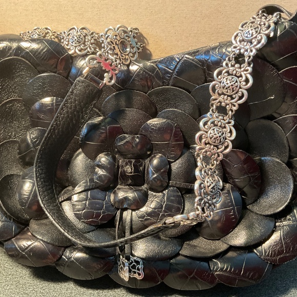 Brighton BLACK Flower Leather Camilla Shoulder Bag - Picture 2 of 12